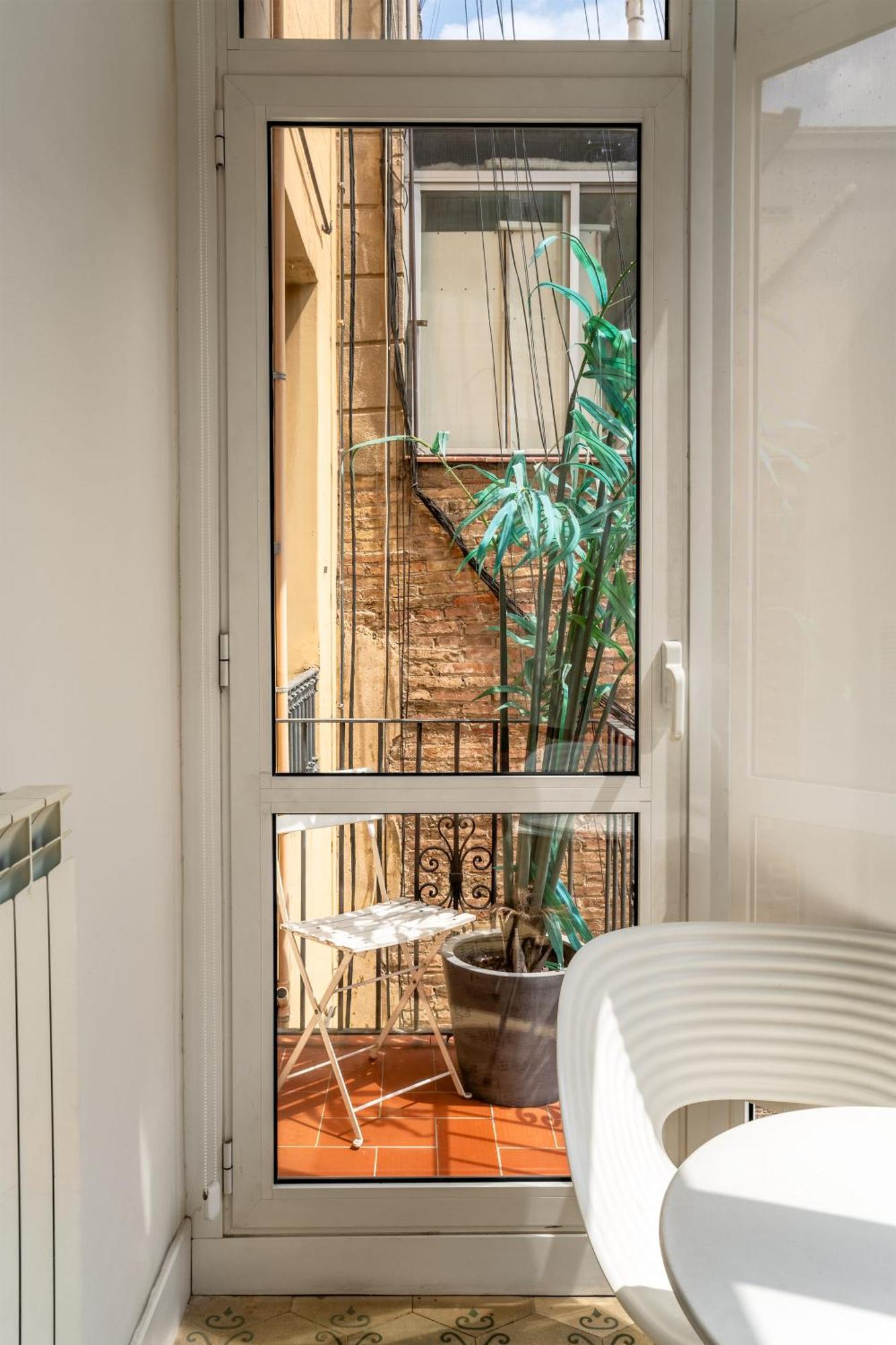 Apartment Classy 3bed 3bath In Eixample Barcelona