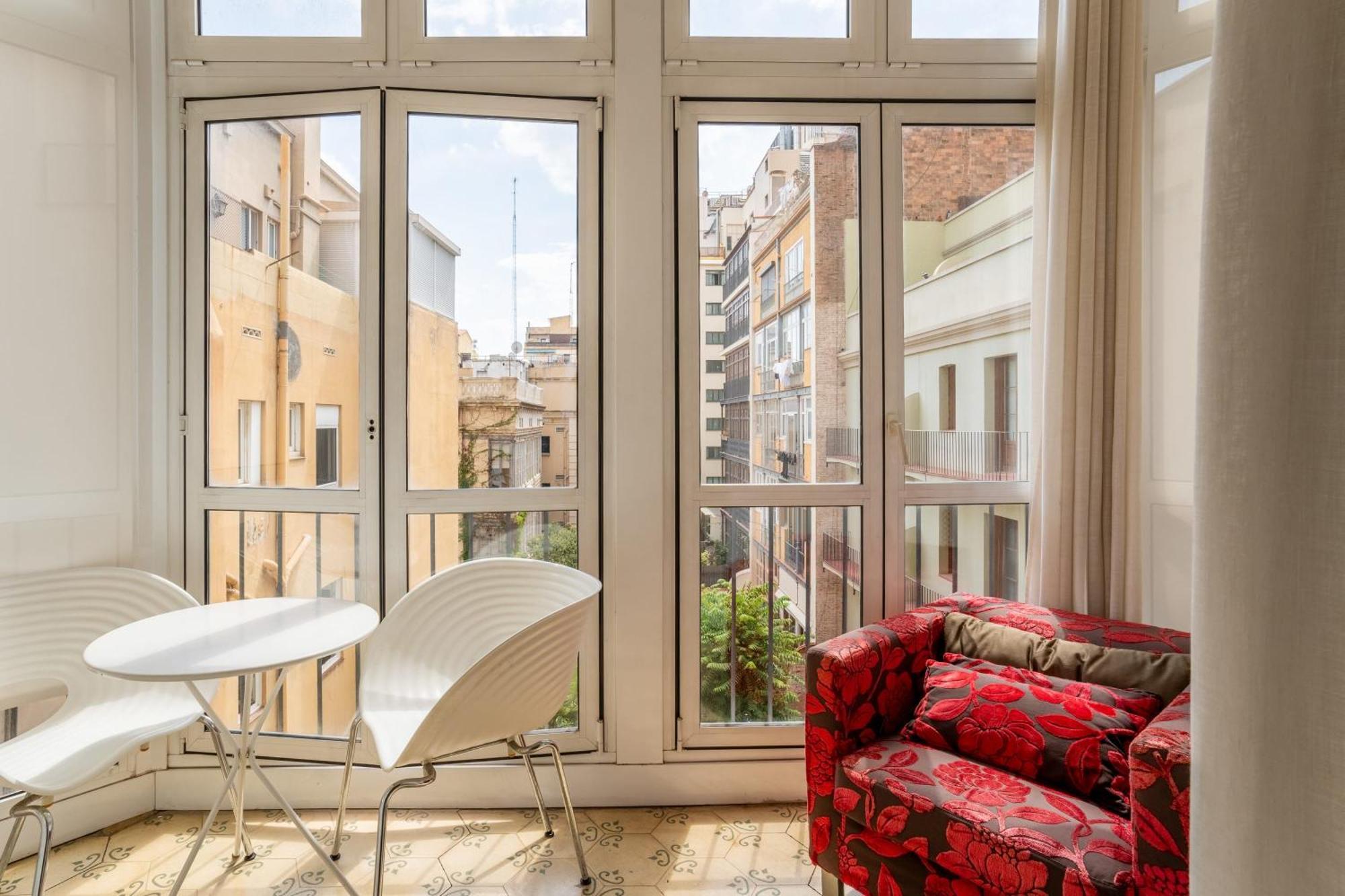 Classy 3bed 3bath In Eixample Apartment *